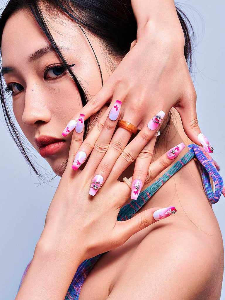 Elegance in Flight: Butterfly-Inspired Press-On Nails